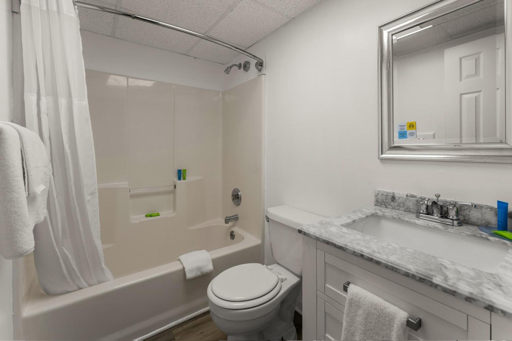 Hotel Atlantic Oceanside Dewey à Dewey Beach Extérieur photo