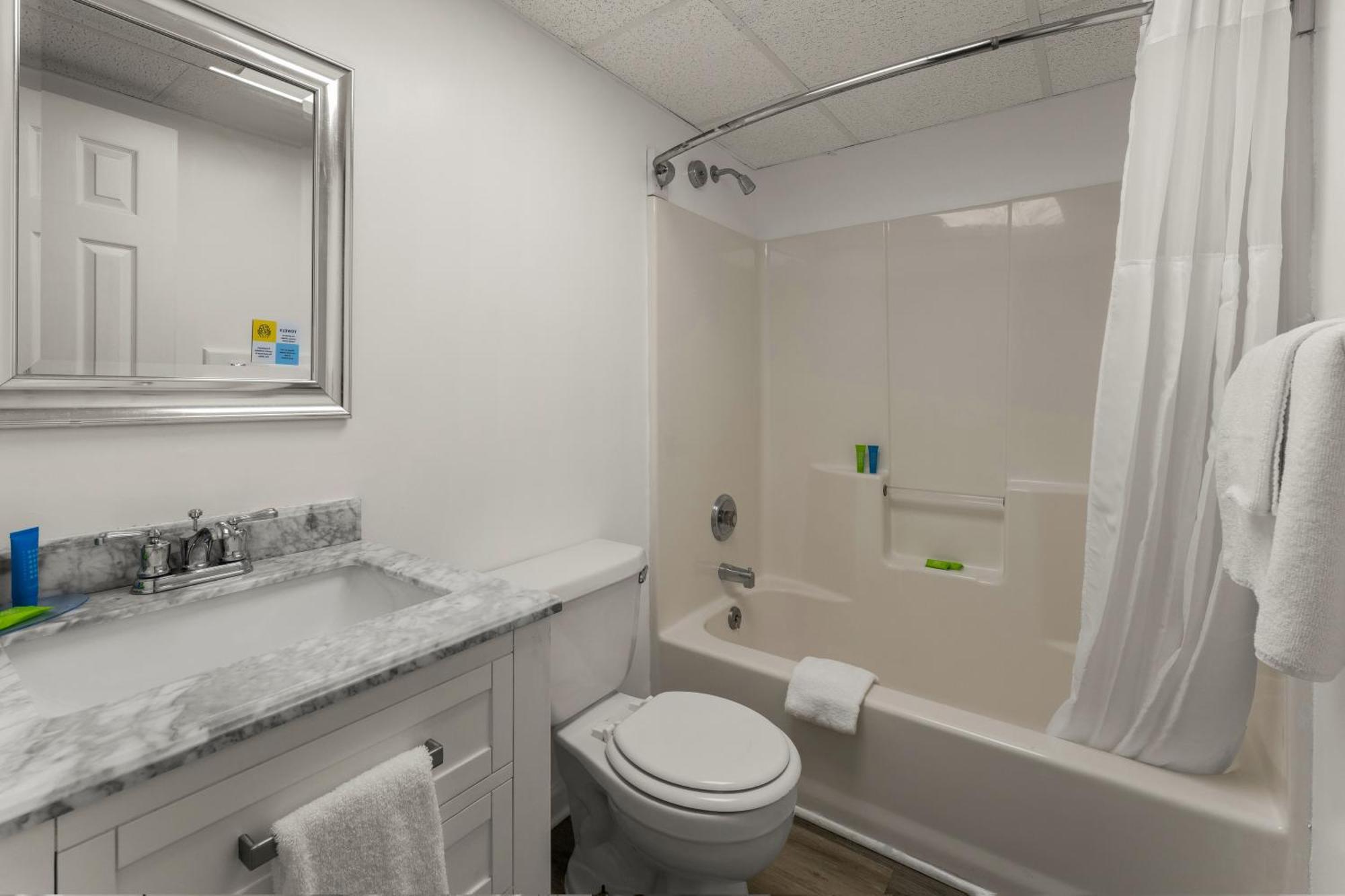 Hotel Atlantic Oceanside Dewey à Dewey Beach Extérieur photo